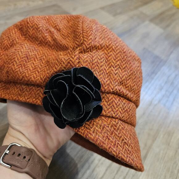 Mucros Weavers Ireland 100% Wool Orange Tweed Newsboy Hat Floral Preppy NWT - Picture 2 of 8